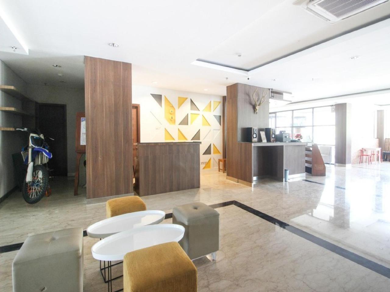 Reddoorz Apartment @ Malioboro City Adisucipto Maguwo Exterior photo